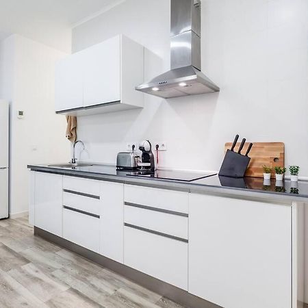 Apartamento Nuevo Cerca De La Playa Y Del Centro Валенсія Екстер'єр фото