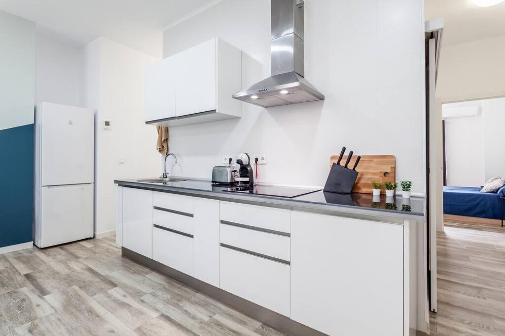 Apartamento Nuevo Cerca De La Playa Y Del Centro Валенсія Екстер'єр фото