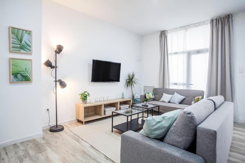 Apartamento Nuevo Cerca De La Playa Y Del Centro Валенсія Екстер'єр фото